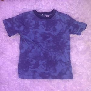 Women’s tie dye t-shirt 💙